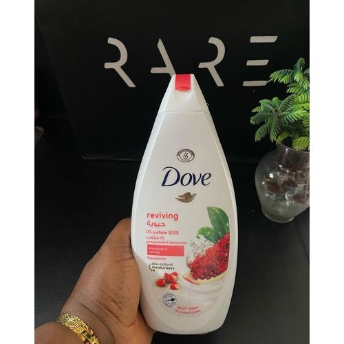 Dove 3 in 1 SHOWER SET: Pomegranate body scrub + Body wash + Beauty cream bar