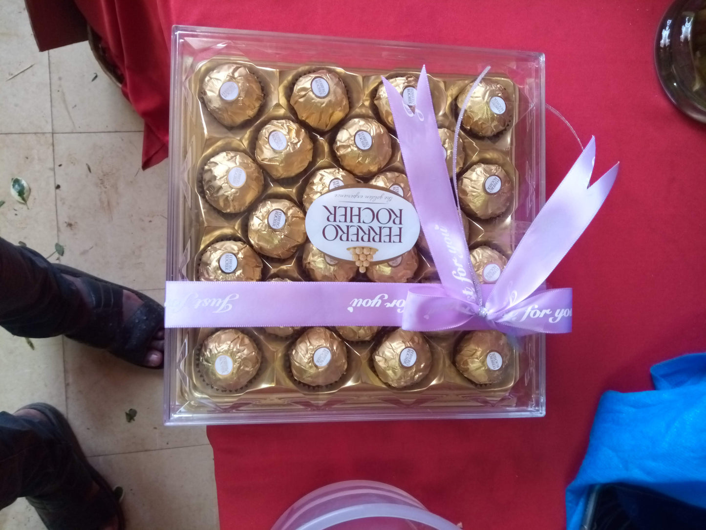Ferrero Rocher 24Pcs Premium Gift Box 300g