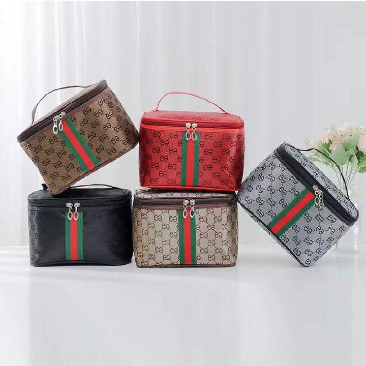 Large capacity makeup bag with high appearance value, simple and portable travel, portable, multifunctional storage box, waterproof Brown