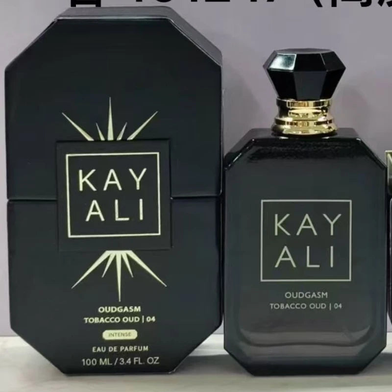 Elegant Women’s Perfume 100ml Alluring Fruity Floral Scent with Warm Woody Base for A Long-Lasting Romantic Impression