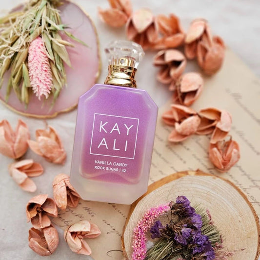 Elegant Women’s Perfume 100ml Alluring Fruity Floral Scent with Warm Woody Base for A Long-Lasting Romantic Impression