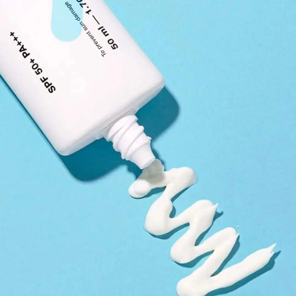 Daily Sun Care Cream SPF50+ PA+++ Aloe Vera Sunscreen No White Cast Daily Care Sunscreen Deep Moisturizing Non-Greasy Skin Care