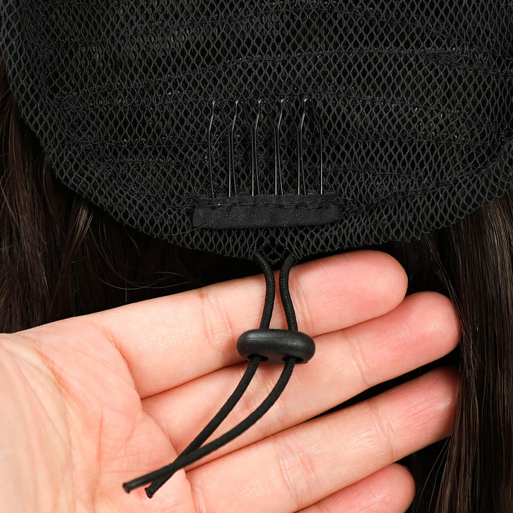 Drawstring Ponytail Extension Synthetic Heat Resistant Fiber Ombre Blond 28inch Long Hollywood Water Body Wave Clip in Hair