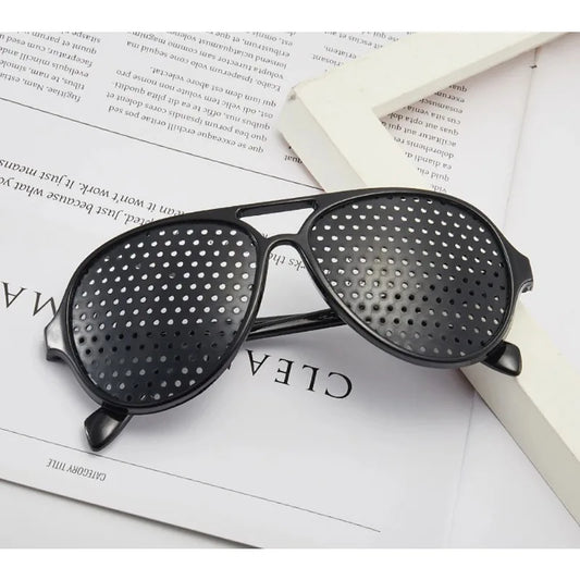 Vision Care Wearable Corrective Glasses Improver Stenopeic Pinhole Pin Hole Glasses Anti-fatigue Eye Protection Oculos De Grau