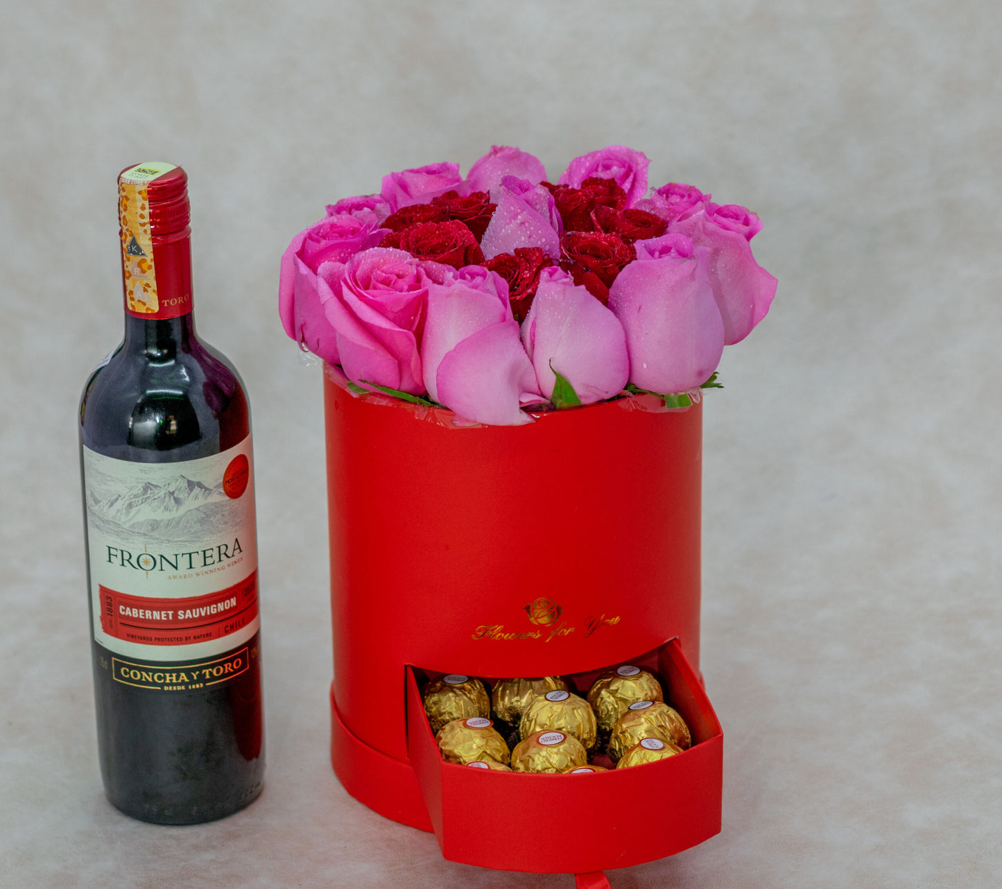 Alya Flower Box Roses, Chocolates and Wine