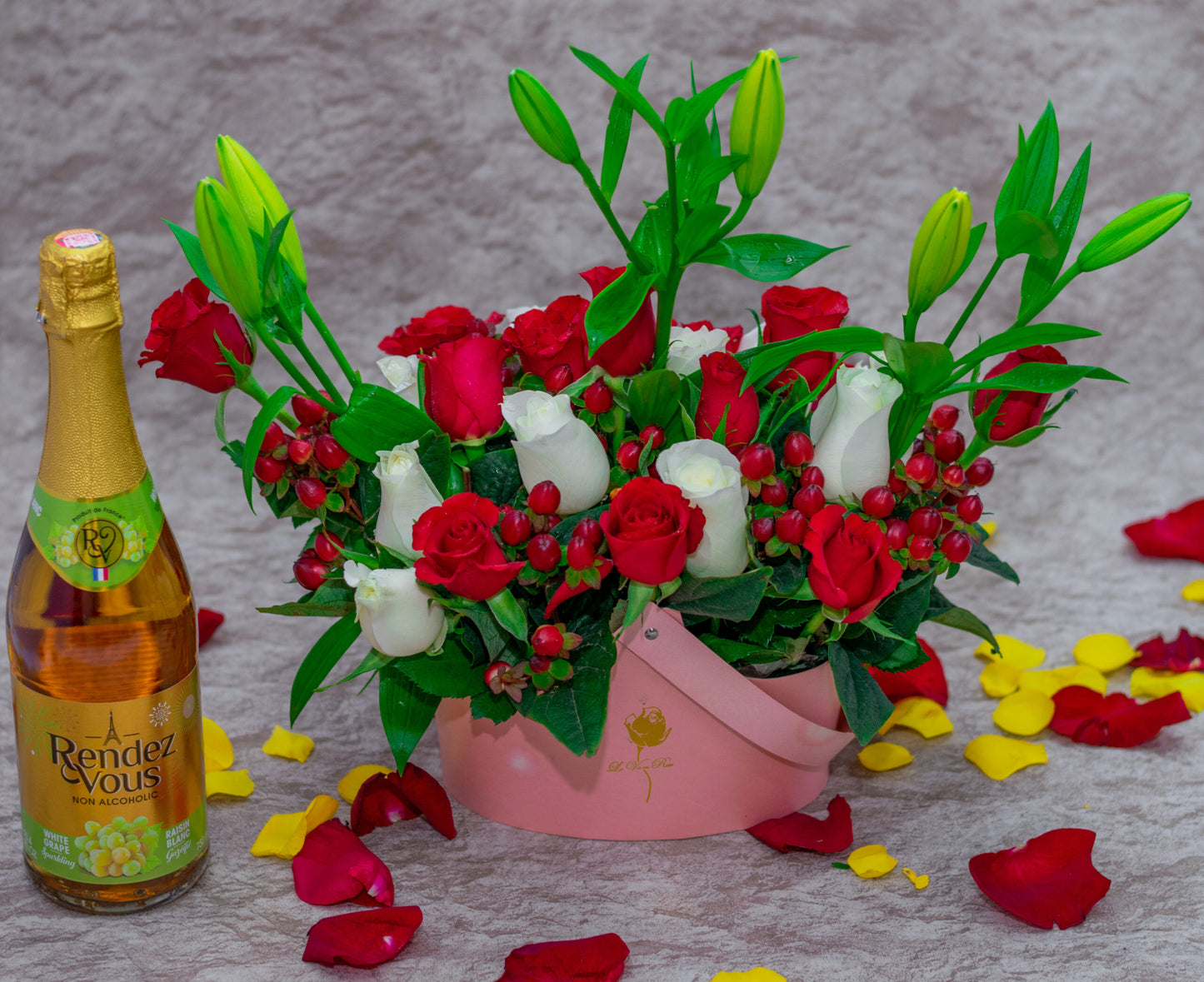 Asa Flower Basket and Rendez Vous Drink.