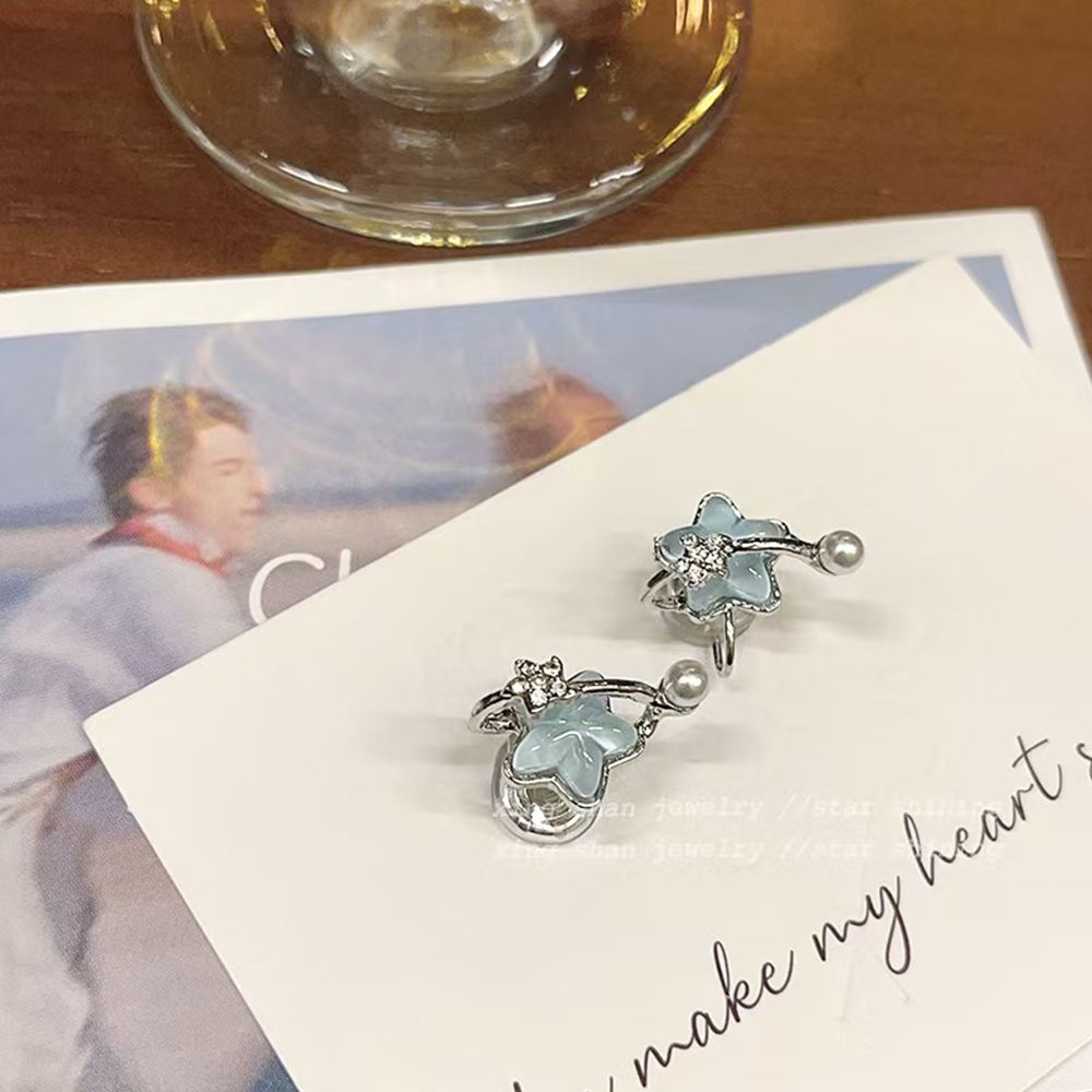 The new five-pointed star pearl ear clip personality everything does not collide with the sweet ear clip earrings