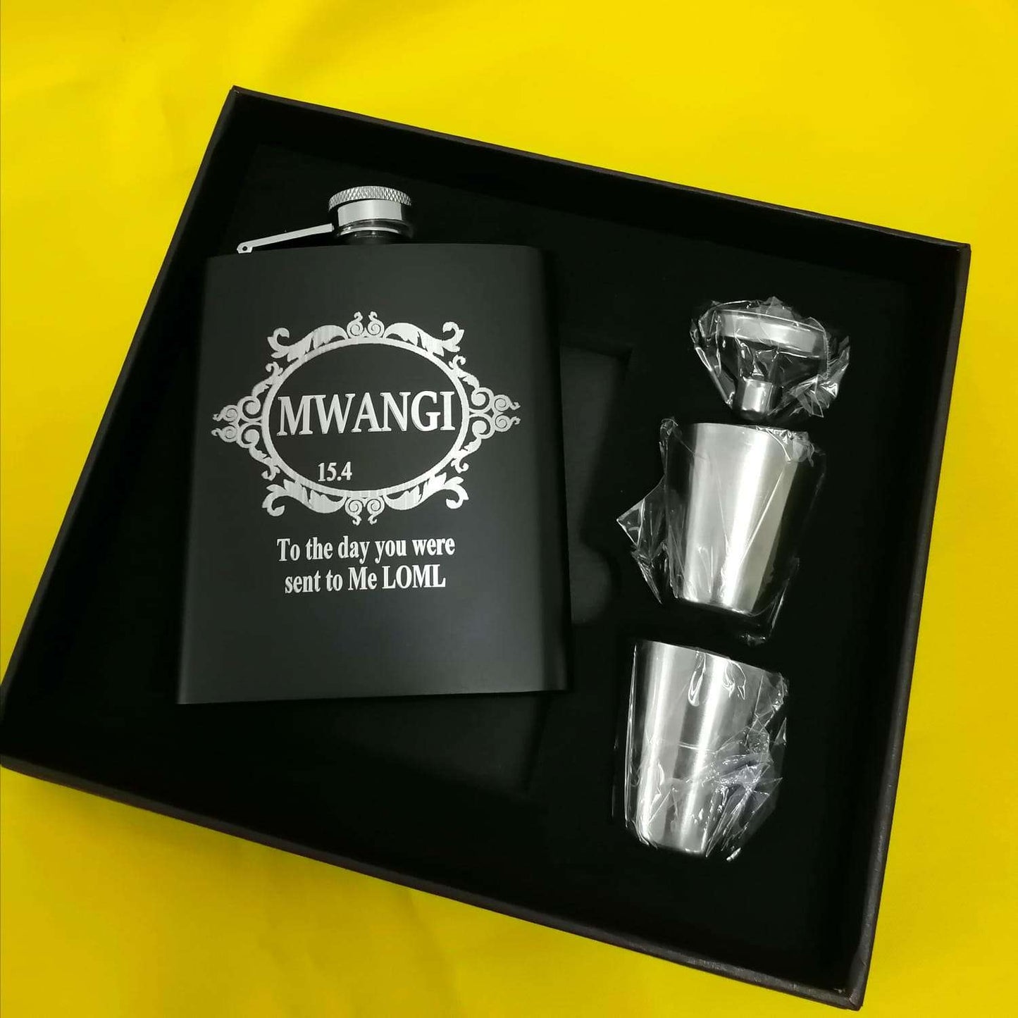 Engravable Stainless Steel Hip Flask Gift Set