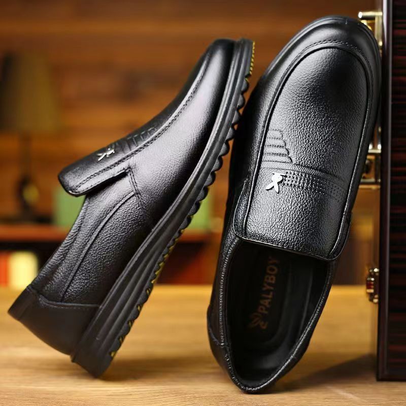 ASSKLO New Men's Leather Shoes PU Leather Thick Fashion Soft Soled Formal Leather Breathable Loafers Slip on Black Driving Male Shoes Men's Loafers men Casual shoes black