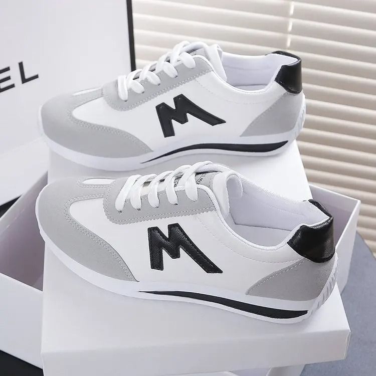 ASSKLO Women Casual Shoes Round Head Deep Mouth Light Sneakers Sports Shoes Board Shoes Versatile Casual Designer Shoes Tennis Shoe Outdoor lightweight Breathable Sneakers Walking shoes white black