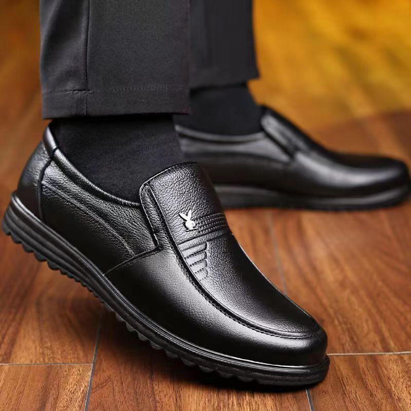 ASSKLO New Men's Leather Shoes PU Leather Thick Fashion Soft Soled Formal Leather Breathable Loafers Slip on Black Driving Male Shoes Men's Loafers men Casual shoes black