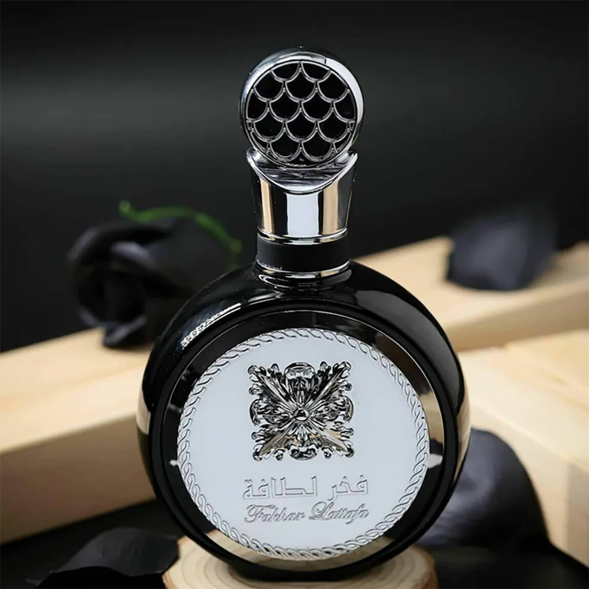 Lattafa Fakhar Black Eau de Parfum 100ml