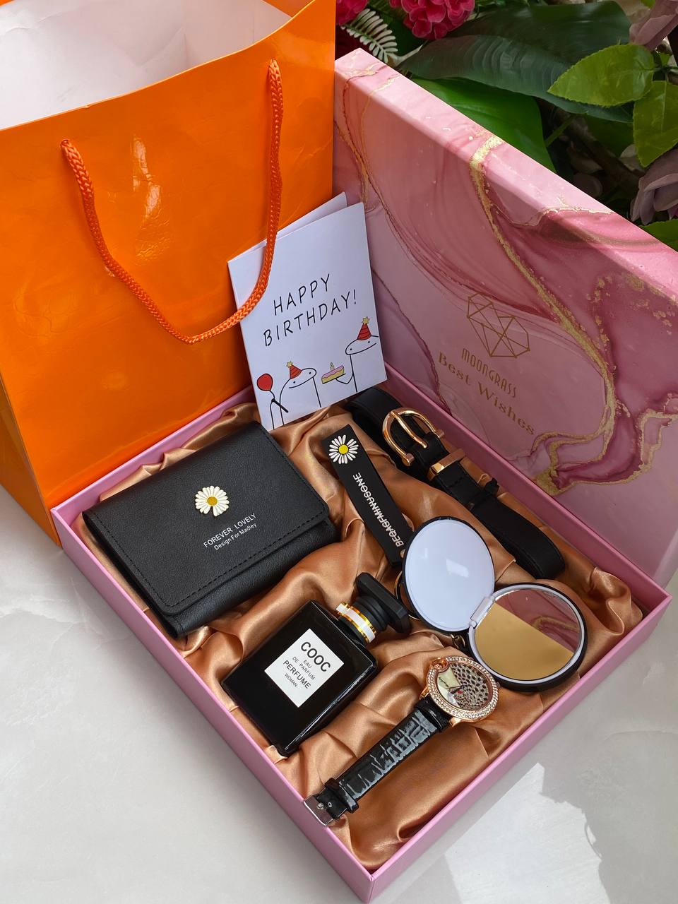 š§§6 1 LADIES BIRTHDAY X ANNIVERSARY GIFT PACK š§§ PERFUME POCKET MIRROR BELT KEY HOLDER PURSE/WALLET WATCH WE ENGRAVE GIFTS ENQUIRIES