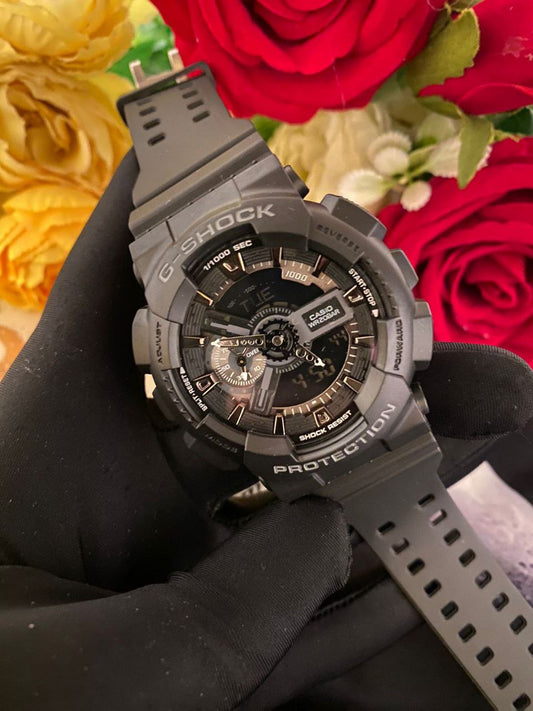 G SHOCK CASIO WATERPROOF SHOCK RESIST FUNCTIONAL CHRONOGRAPHS RUBBER STARP LIGHT BUTTON BATTERY POWERED G SHOCK TIN