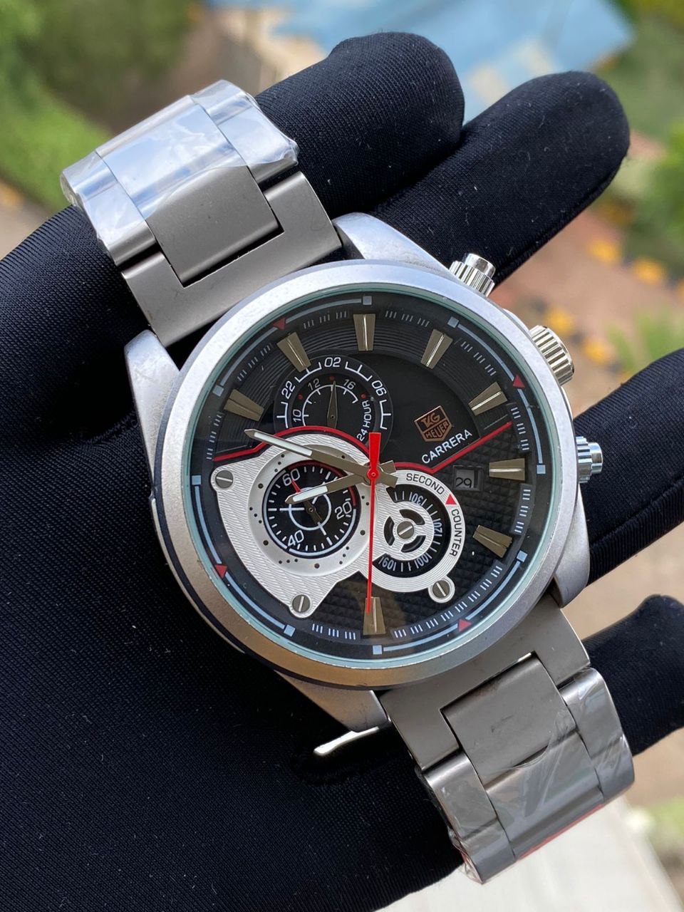 CARRERA CR7 STAINLESS STEEL WATER RESISTANT BATTERY POWERED DATE DISPLAY