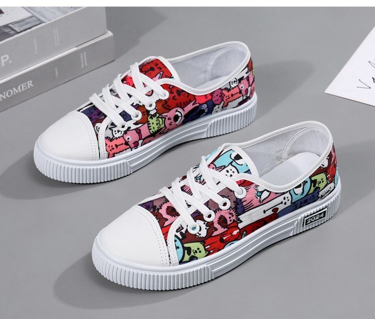 ASSKLO Canvas Flats Shoes Large Size Casual Sports Lady Shoes Sneakers Woman Shoes Women Low Top Classic Board Shoes Slip-ons Shoes Loafers Street Shoes Female Student Shoes Breathable colorful red