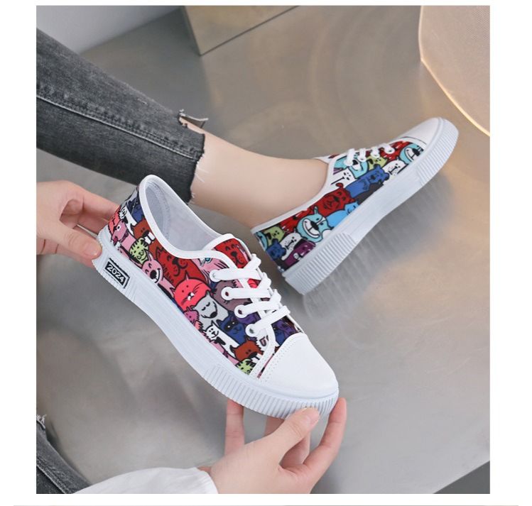 ASSKLO Canvas Flats Shoes Large Size Casual Sports Lady Shoes Sneakers Woman Shoes Women Low Top Classic Board Shoes Slip-ons Shoes Loafers Street Shoes Female Student Shoes Breathable colorful red