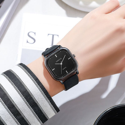 Hot Selling Simple Women's Belt Watch New Square Large Dial Women's Quartz Watch Temperament And Fashionable Women's Watch