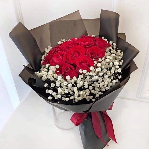 Red Roses and Whispering Gypsophila flower bundle