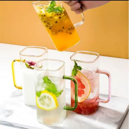 Borosil Glass tumbler with bamboo lid and straw