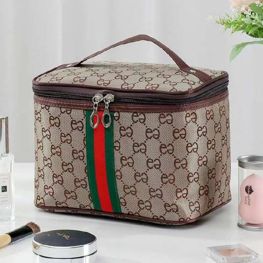 Large capacity makeup bag with high appearance value, simple and portable travel, portable, multifunctional storage box, waterproof Brown