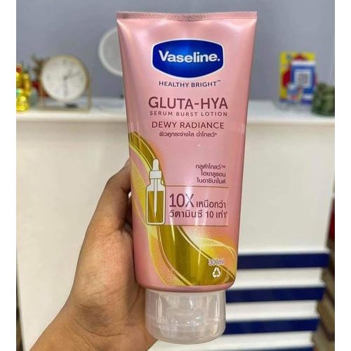 Vaseline Gluta-Hya Dewy Radiance Serum Burst Lotion With Niacinamide 10x More Powerful Than Vitamin C And Non Sticky