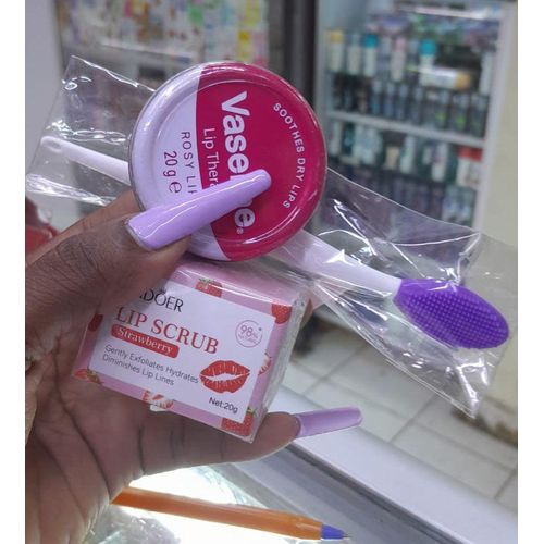 SADOER 3 In 1 : Lip Scrub + Lip Balm + Lip Brush