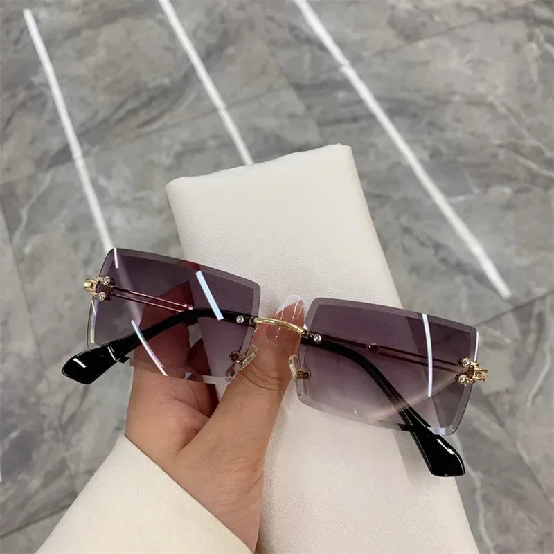 Unisex Small Rimless Sunglasses Man Woman Fashion Gradient Sun Glasses Eyewear Vintage Luxury Brand Designer Traveling Shades