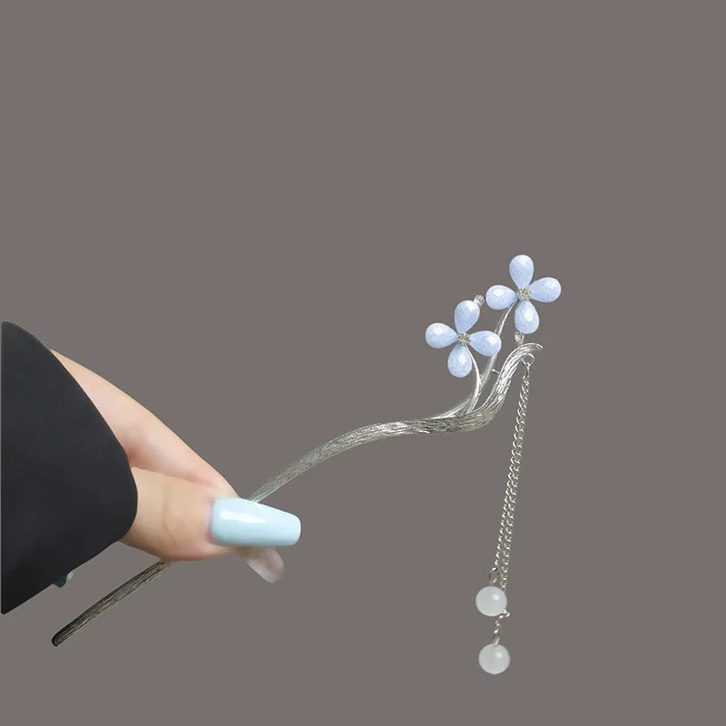 Light Luxury Flower Hairpin For Women Chinese Style Floral Butterfly Tassel Hair Stick Elegant Metal Jewelry Hairpin Hair Clips