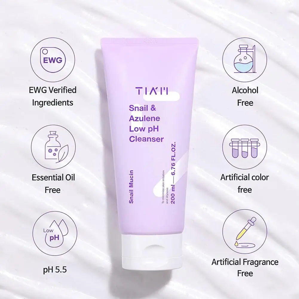 200ml Large Capacity Long-Lasting Moisturizing For All Skin Types Gentle Cleansing facial cleanser Deep Pore Cleansing