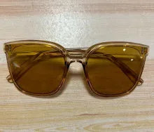 New Fashion Women Sunglasses Designer Brand Sun Glasses Vintage Exquisite Large Frame Eyewear Leisure Travel UV400 Oculos De Sol