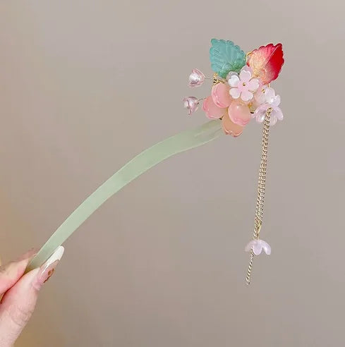 Light Luxury Flower Hairpin For Women Chinese Style Floral Butterfly Tassel Hair Stick Elegant Metal Jewelry Hairpin Hair Clips