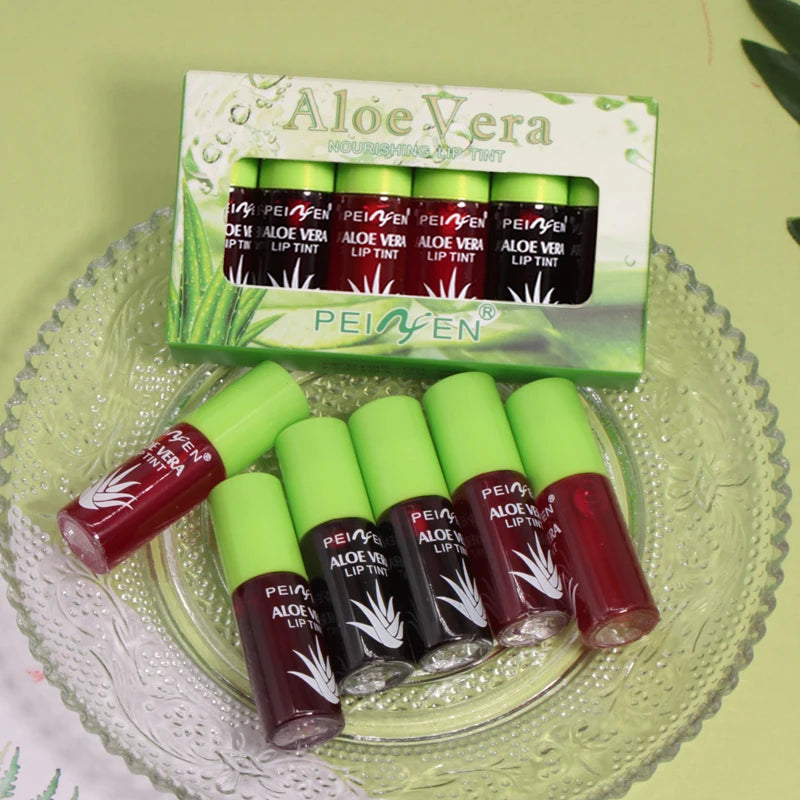 Aloe Vera lipsticks water lip glaze nourishing and moisturizing non-color loss non-stick cup lip gloss lipstick water