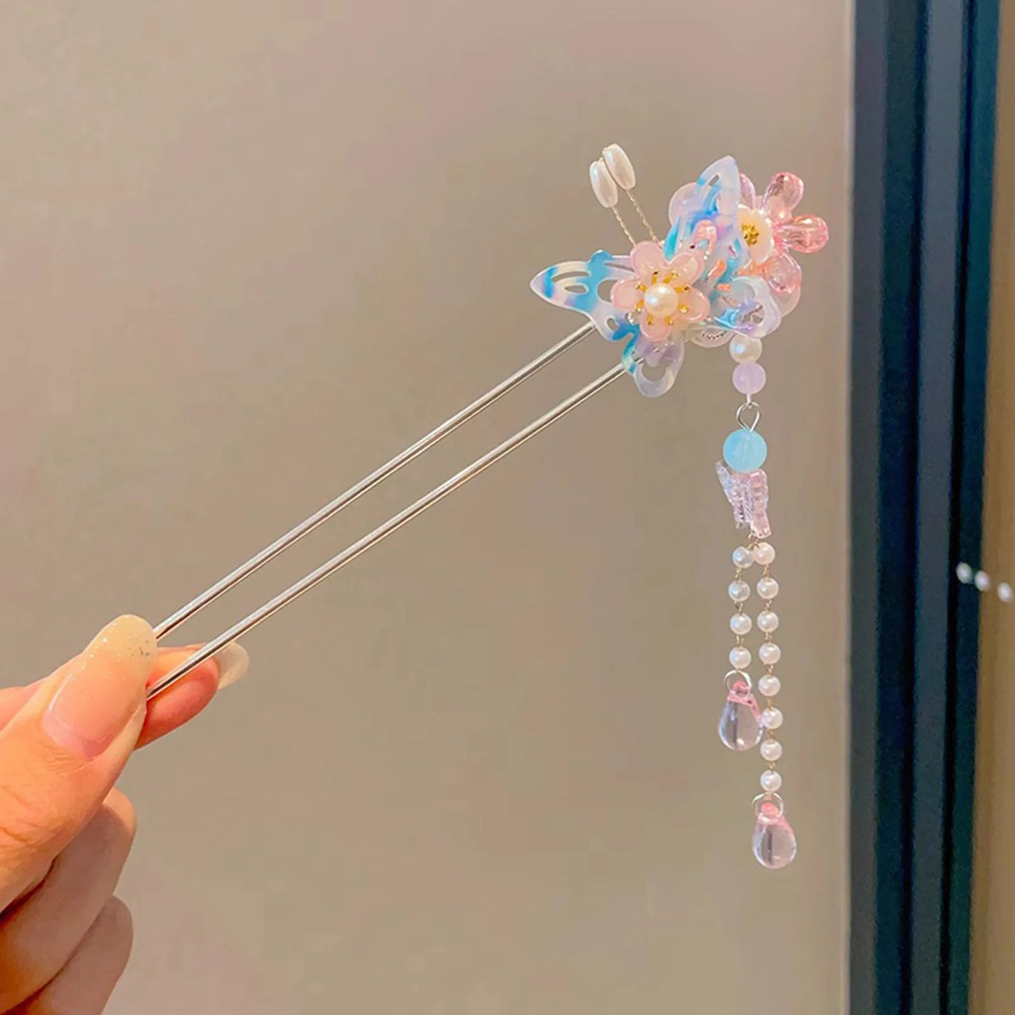Light Luxury Flower Hairpin For Women Chinese Style Floral Butterfly Tassel Hair Stick Elegant Metal Jewelry Hairpin Hair Clips