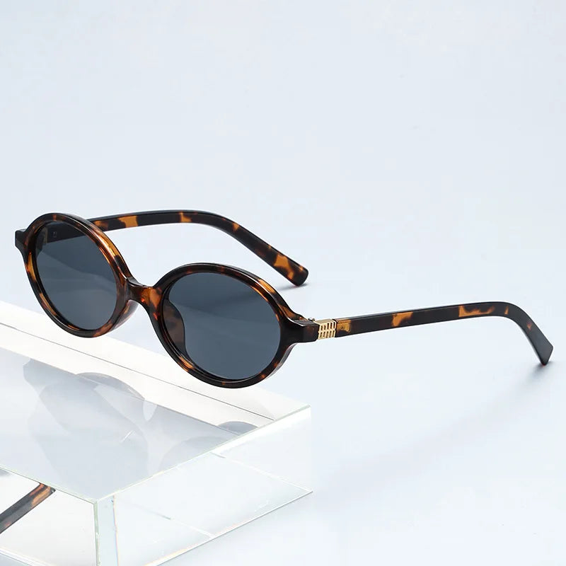 Fashion Small Oval Leopard Sunglasses Women Lovely Ins No Makeup Anti Blue Light Glasses Cute Decorative Computer Glasses 선글라스
