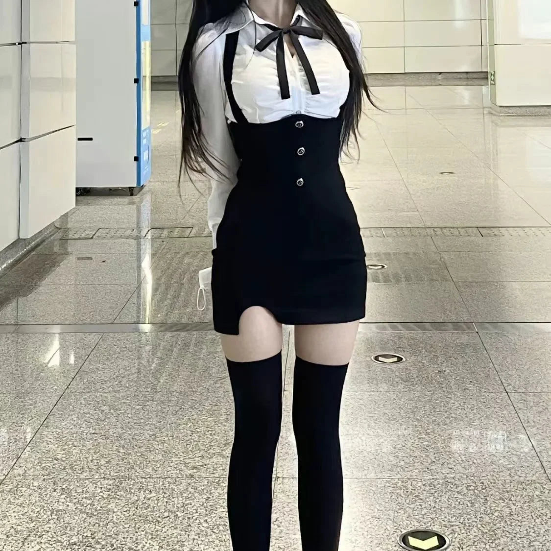 American Style Women's Spring Summer New 2023 Pleated Shirt Collar Tie Backless Hip Package Dress 2-piece Set China Origin