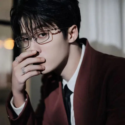 2025 Fashion Korean Titanium Glasses Frame Men Retro Square Eyeglasses Rectangular Eyewear Women Optical Lenses Prescription