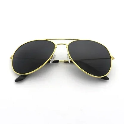 Unisex Vintage Sunglasses for Women Men Classic Pilot Style Fashion Eyewear Gradient Mirrored Len Sunglasses Gafas De Sol Hombre