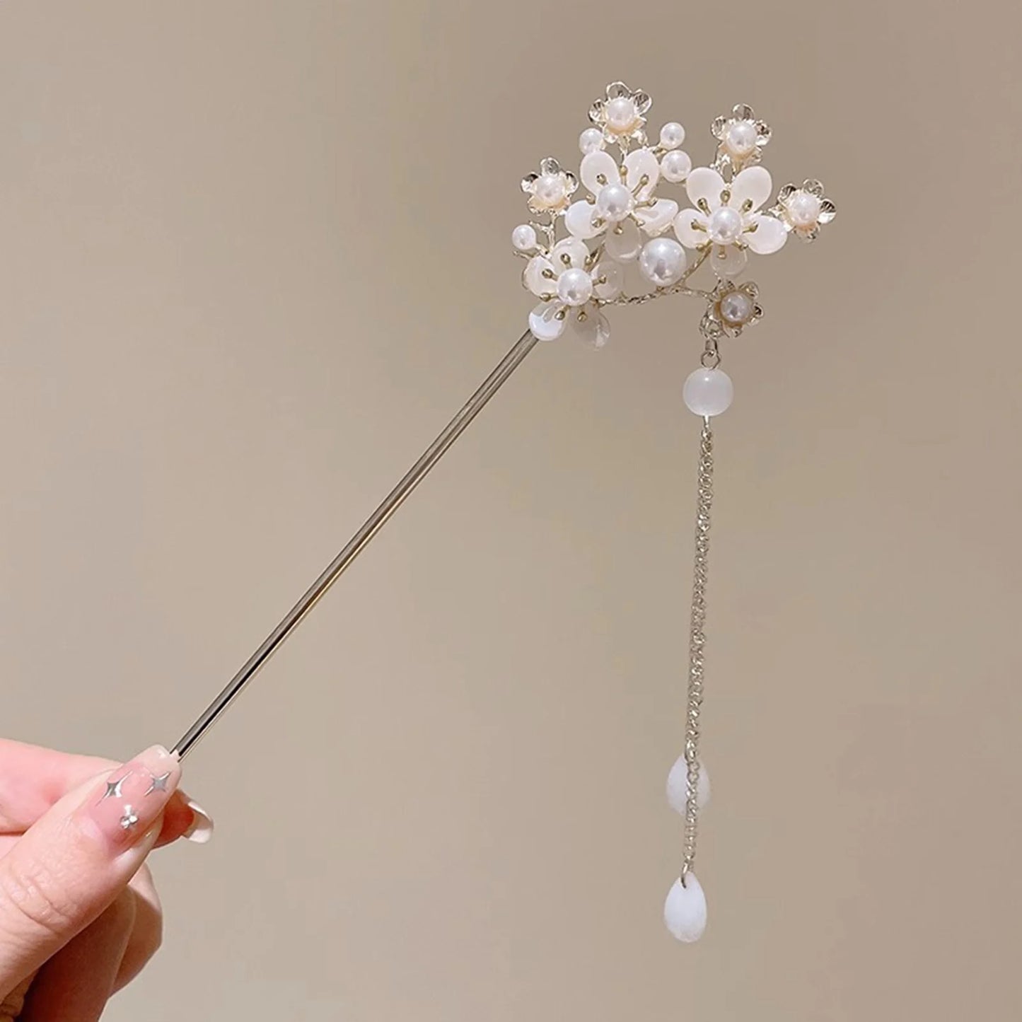 Light Luxury Flower Hairpin For Women Chinese Style Floral Butterfly Tassel Hair Stick Elegant Metal Jewelry Hairpin Hair Clips