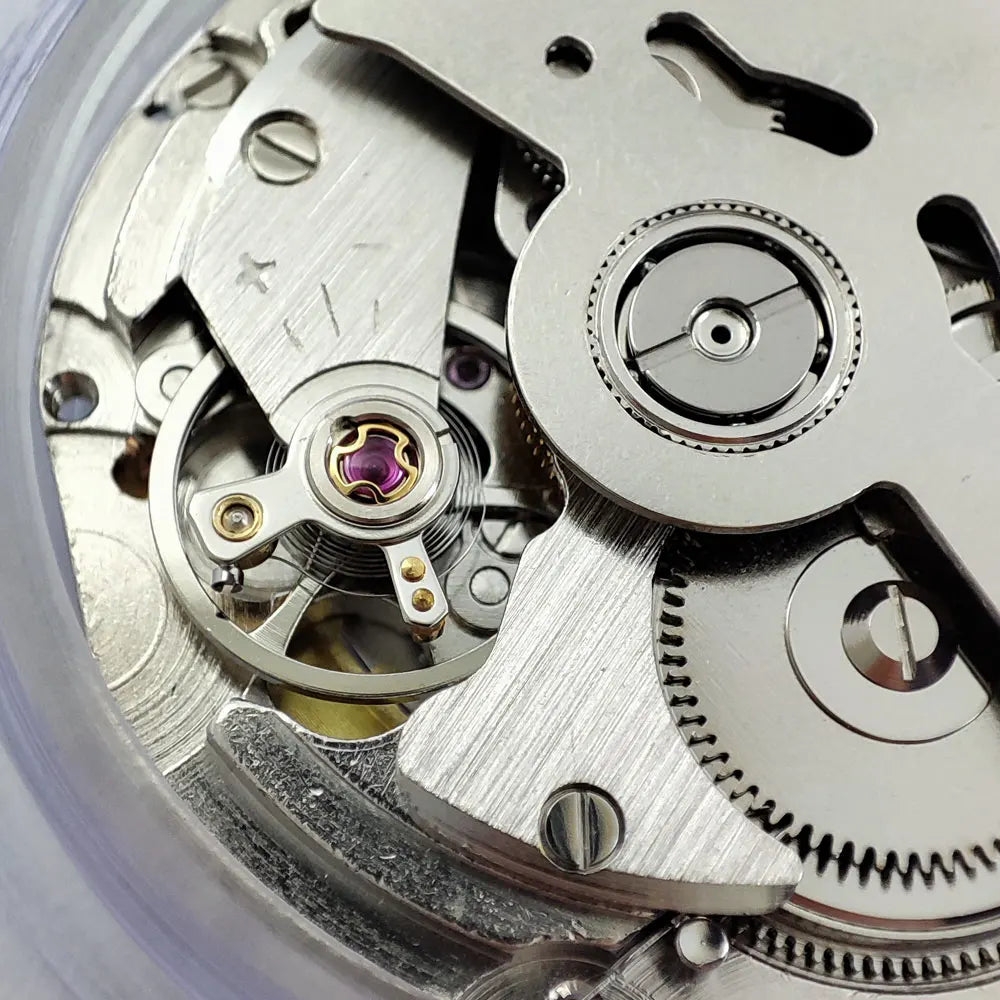 China NH35 Movement Date At 3 o'clock High Accuracy 24 JewelsCalendar High Accuracy Automatic Mechanical NH35A Mechanical MOVT