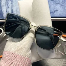 New Fashion Women Sunglasses Designer Brand Sun Glasses Vintage Exquisite Large Frame Eyewear Leisure Travel UV400 Oculos De Sol