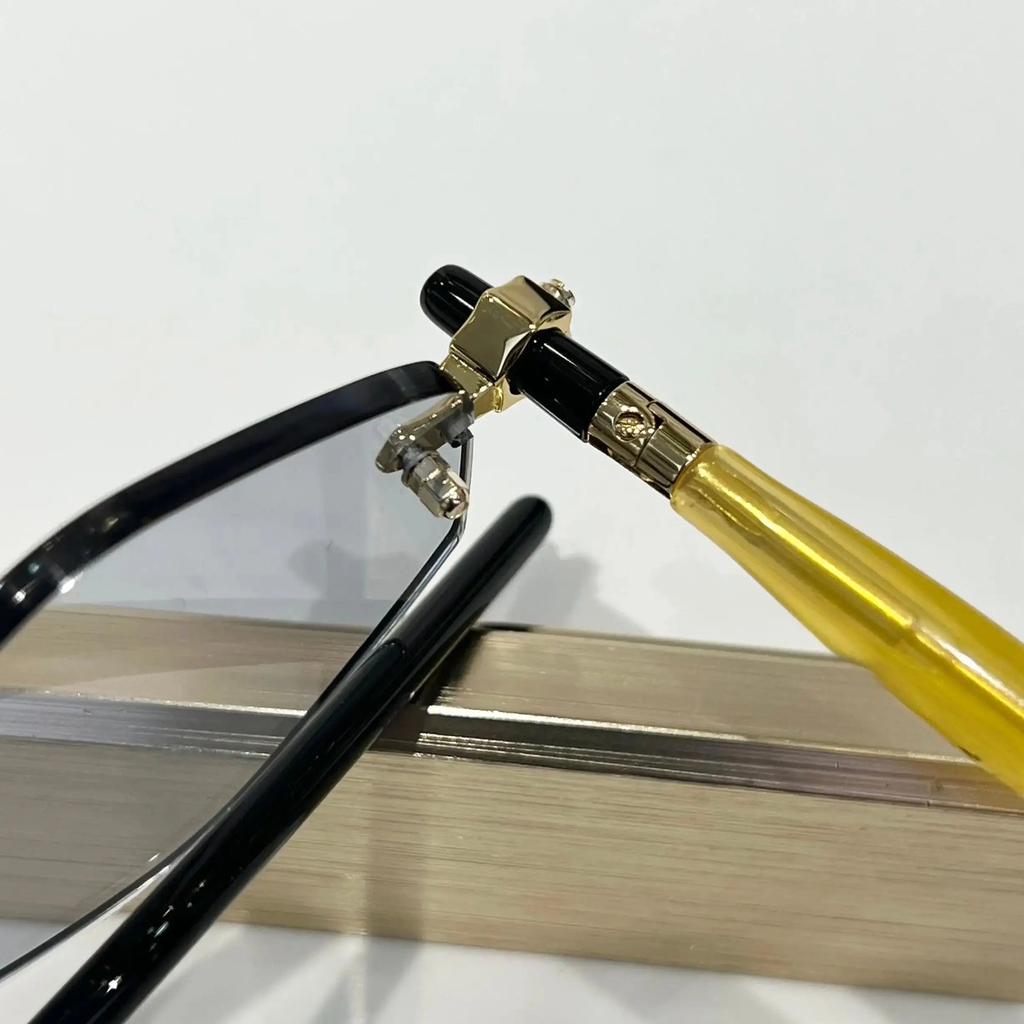 Germany Style Alloy Sunglasses Diomand Acetate Maske P60 Classical Luxury Designer Brand Solar Uv400 Rimless Sunglasses