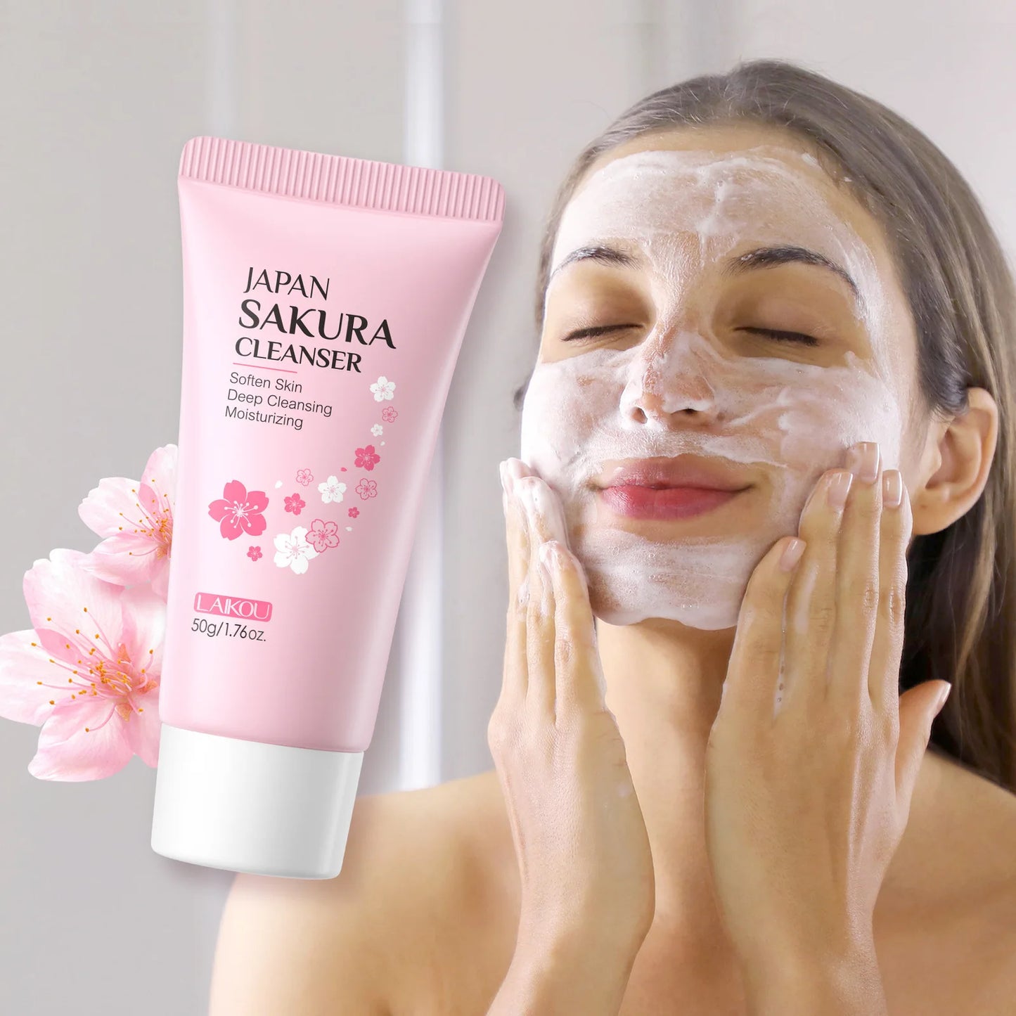 Sakura Facial Cleanser Oil Control Hydrating Gentle Deep Cleansing Suitable for All Skin Types 50g