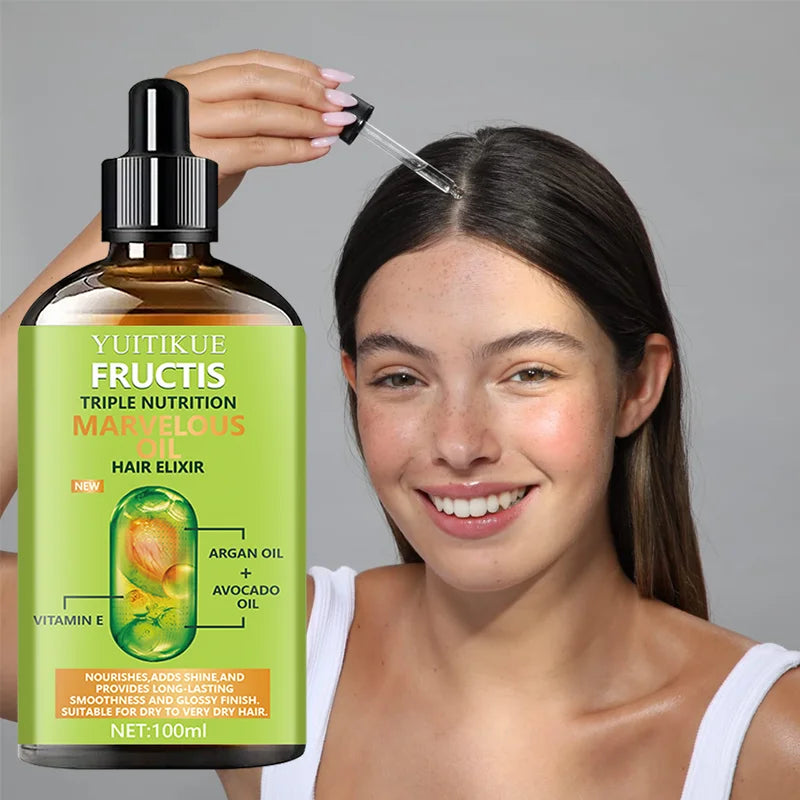 YUITIKEU Hair Oil enhances shine and provides long-lasting smoothness and gloss effect. Suitable for dry to very dry hair.