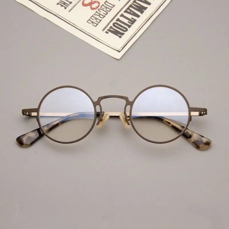 MOMOJA Small Face Retro Round Pure Titanium Glasses Men and Women Ultra-light Fashion Optical Prescription Eyeglasses Frames V10