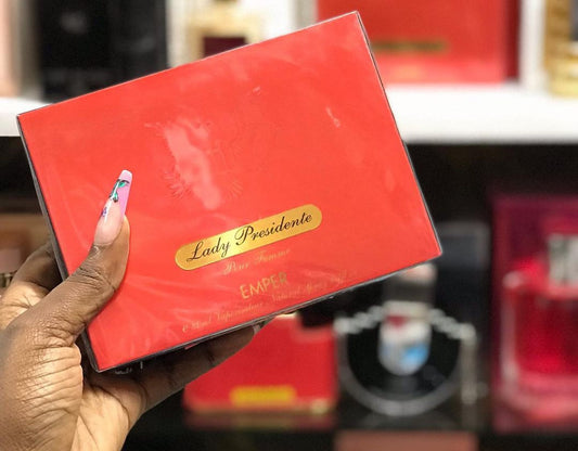 Lady Presidente perfume