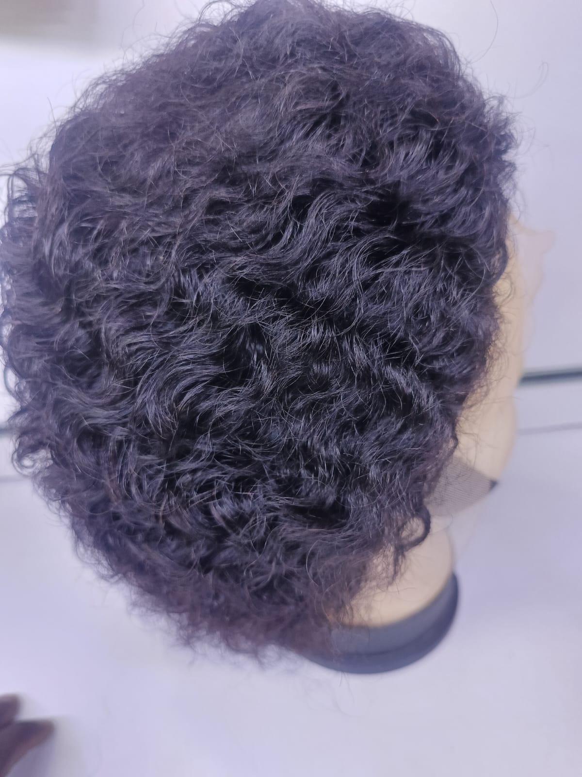 Luxe Curly Chic – Premium Semi-Human Curly Wig