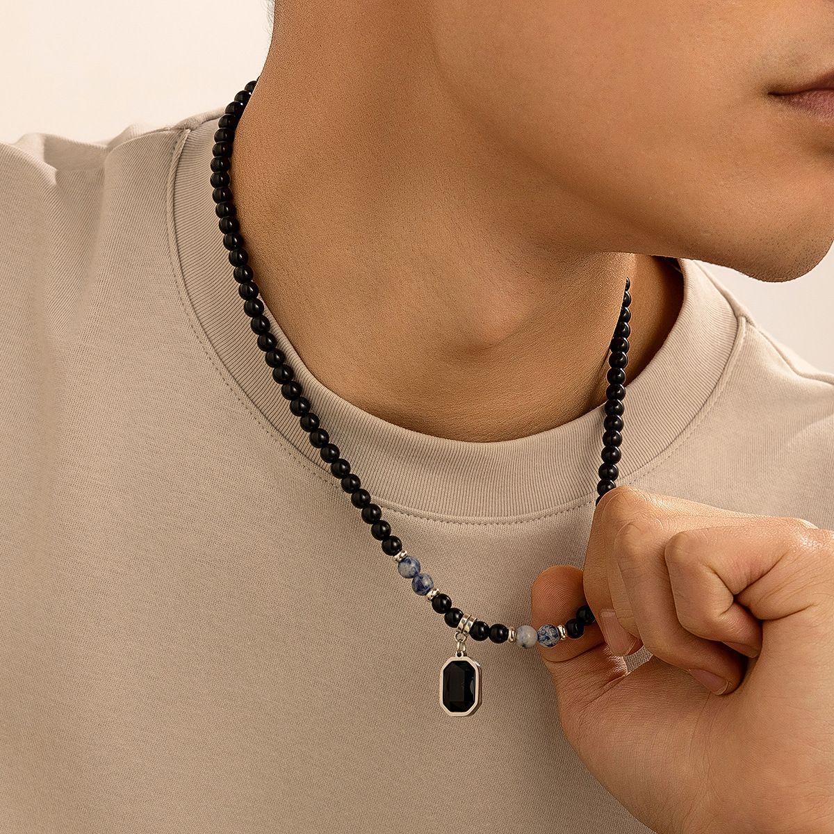 Black Beads with Square Pendant Necklace for Men Trendy Accessories on the Neck Collar 2024 Fashion Jewelry Male Gift Decoration