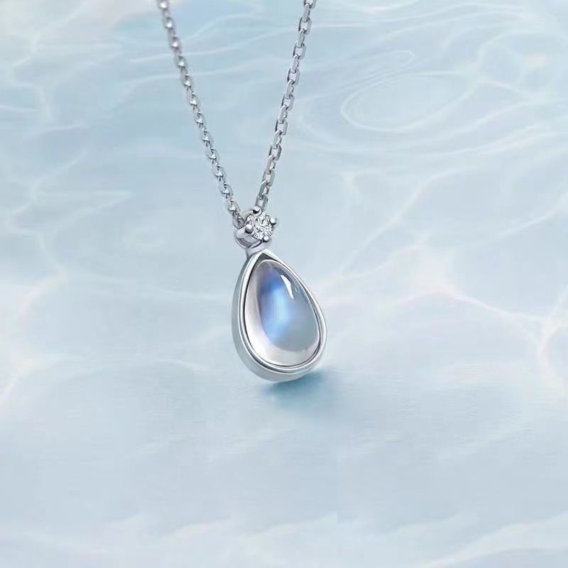 Moonstone Water Drop Necklace Female Ins Clavicle Chain Niche Design Temperament Light Luxury Pendant Beautiful Ladies Jewelry