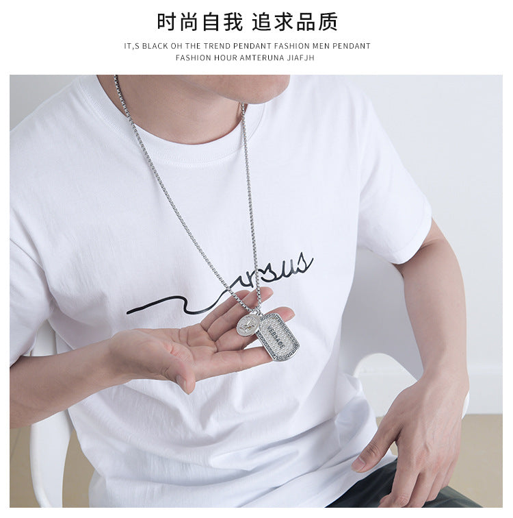 Cross-border jewelry, European and American brands, the same titanium steel necklace, men's hip hop fashion brand Medusa head portrait, zinc alloy pendant
